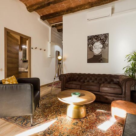 Magalhaes - Trad Flat In Poble Sec, Near Ramblas Барселона Екстер'єр фото