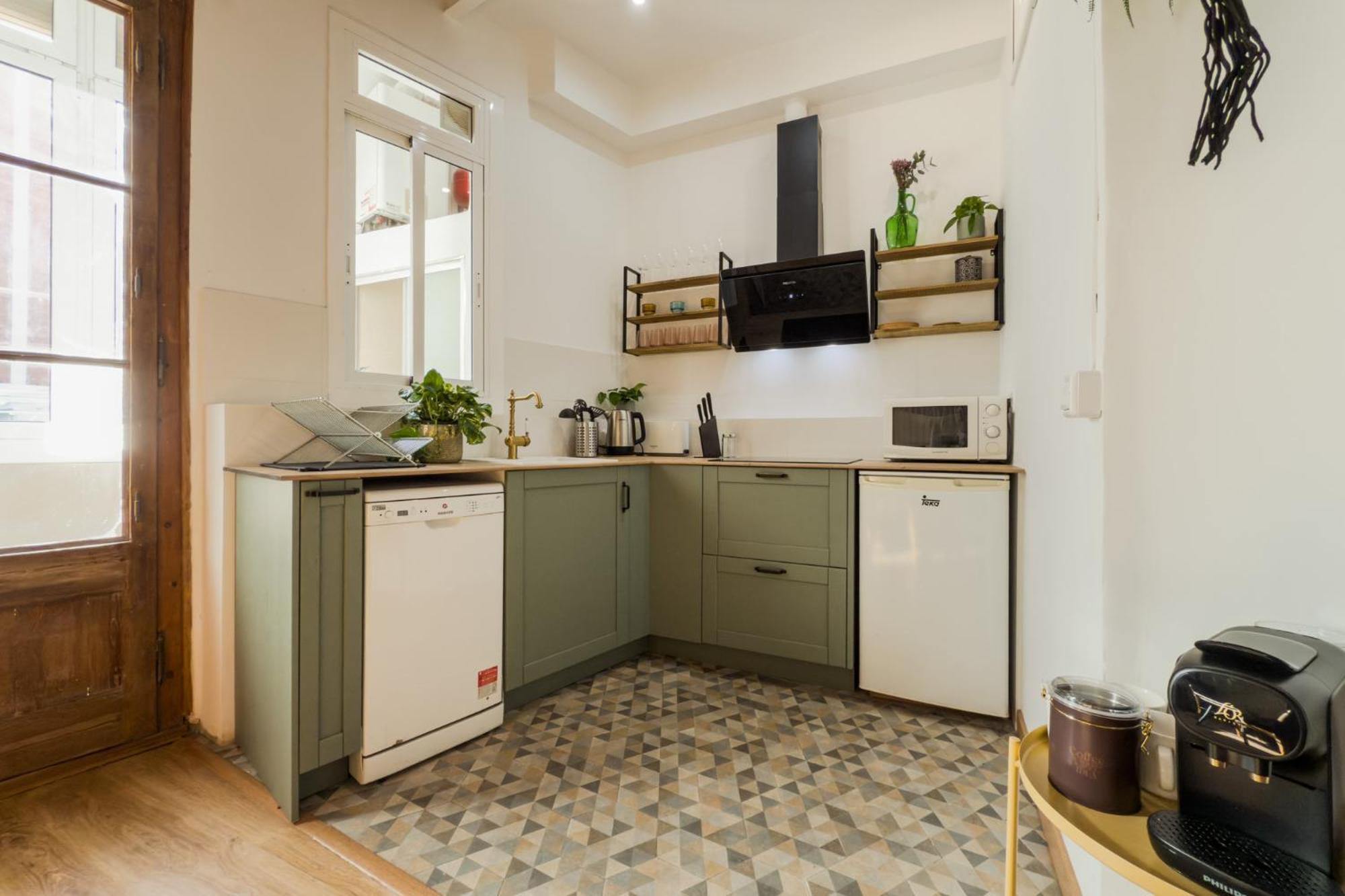 Magalhaes - Trad Flat In Poble Sec, Near Ramblas Барселона Екстер'єр фото