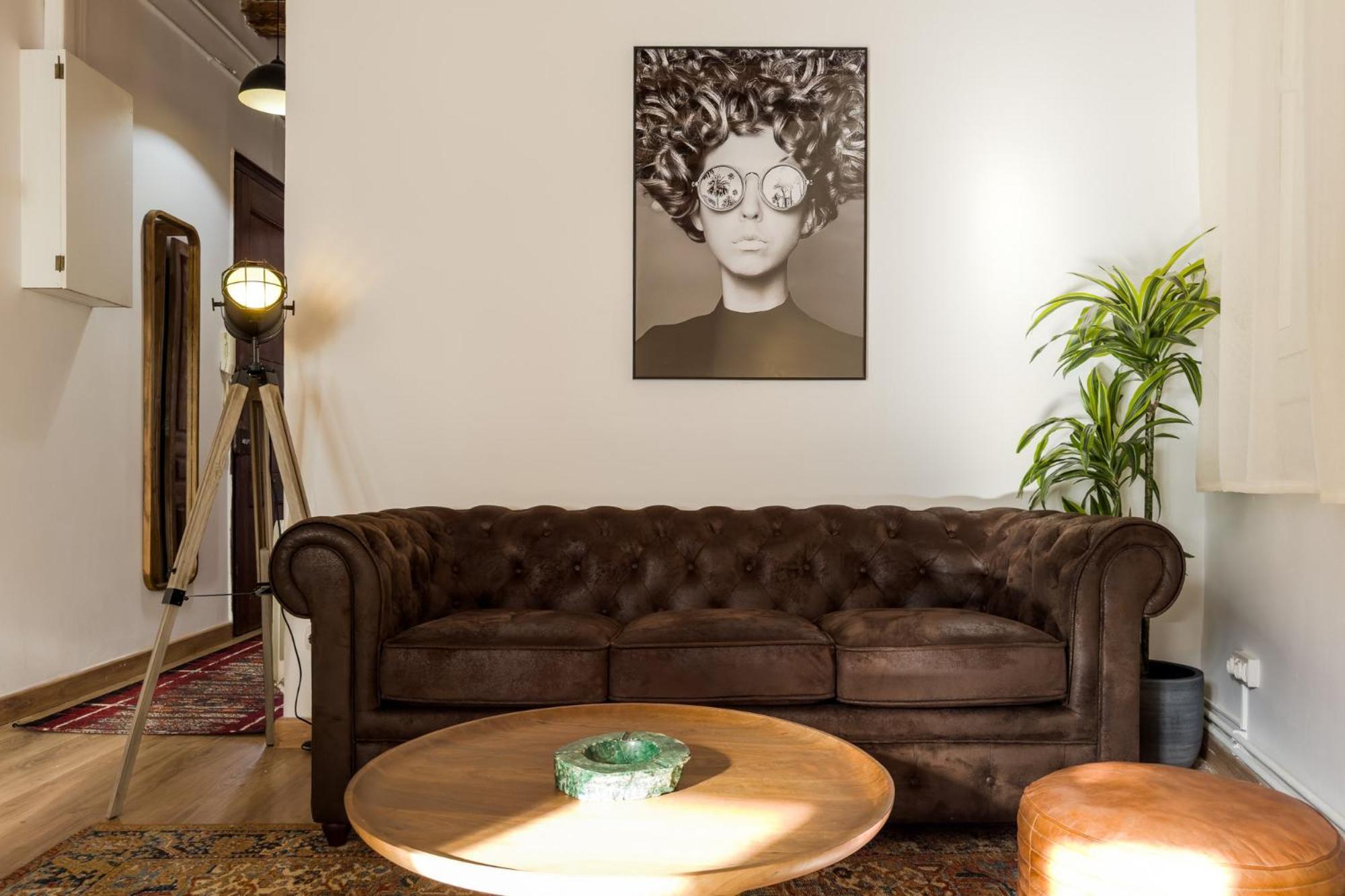Magalhaes - Trad Flat In Poble Sec, Near Ramblas Барселона Екстер'єр фото