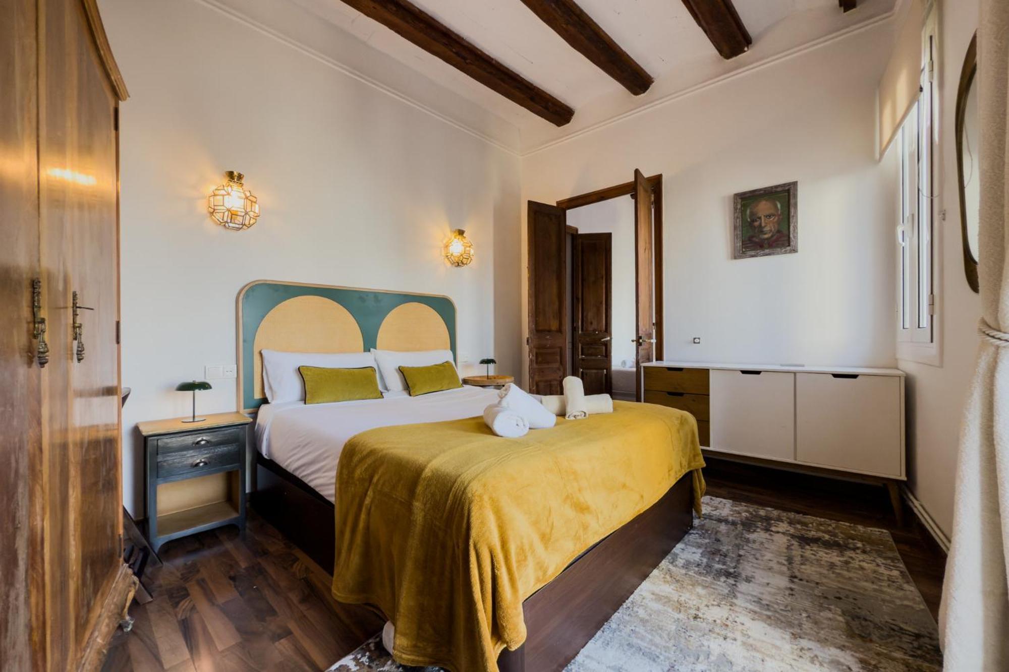 Magalhaes - Trad Flat In Poble Sec, Near Ramblas Барселона Екстер'єр фото